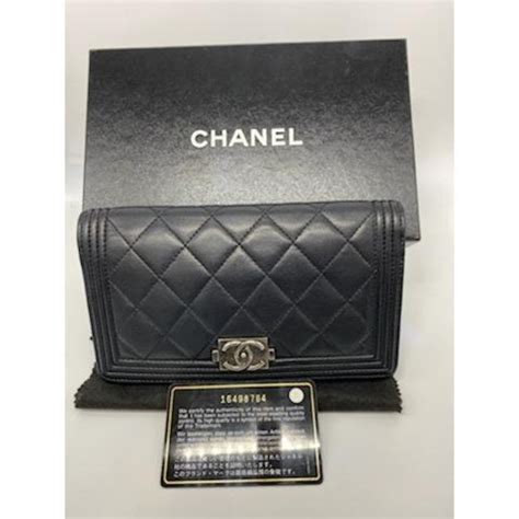 chanel boy bifold wallet|chanel black boyfriend bag.